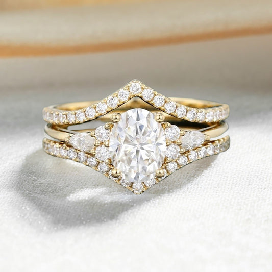 Vintage Double Bands Oval Cut Moissanite Bridal Ring Set