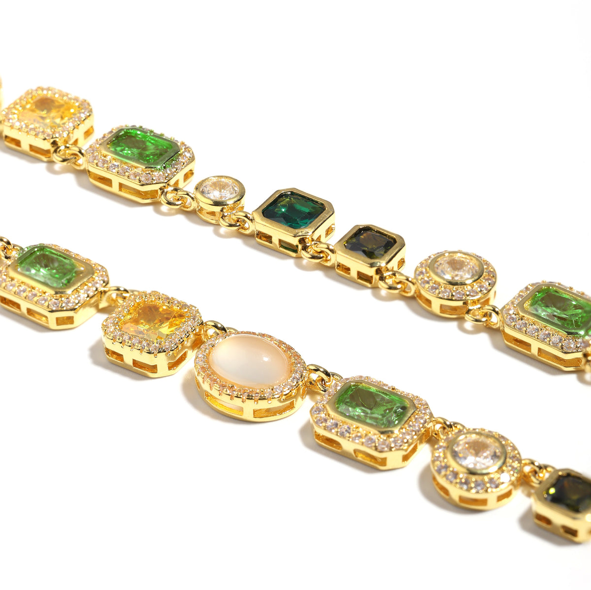 Graduated Green Chrysoprase Gemstone Bracelet