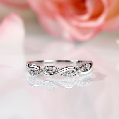 Twist Round Cut Sterling Silver Band Ring