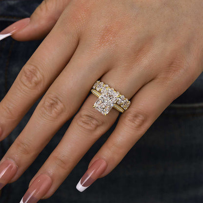 Luxurious Elongated Radiant Cut Ring Set