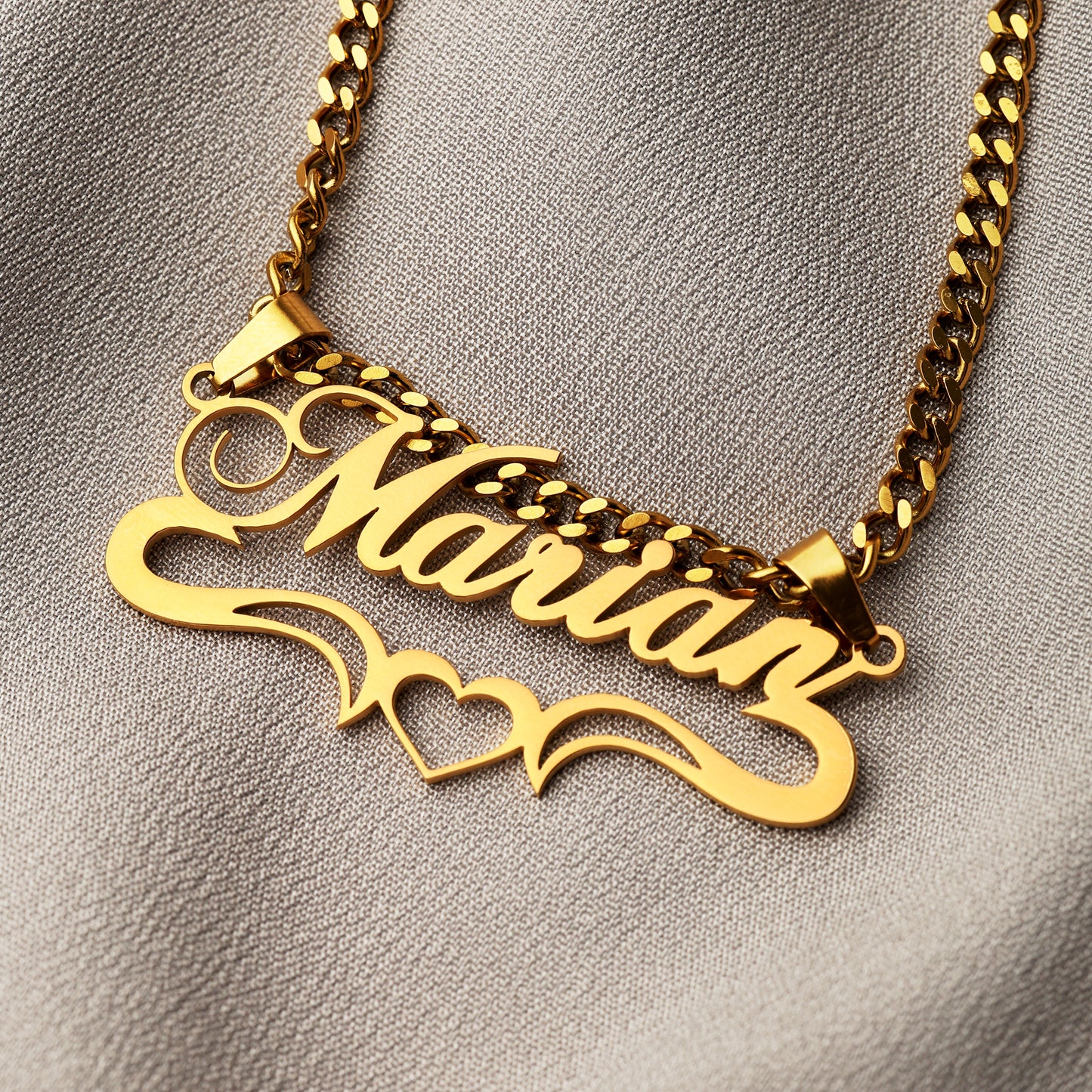 Personalized Elegant Name Pendant Necklace