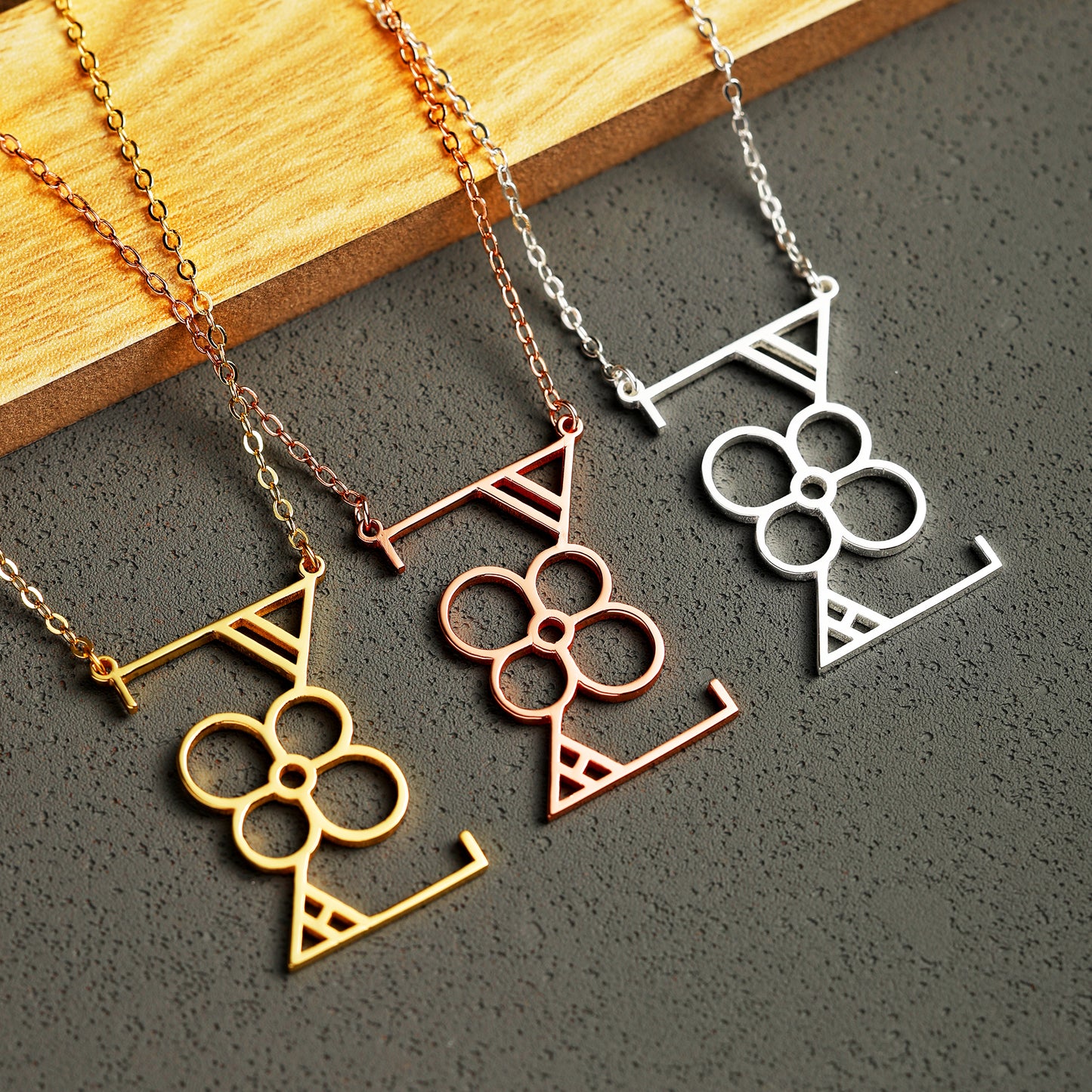 Unique Personalized Name Design Necklace