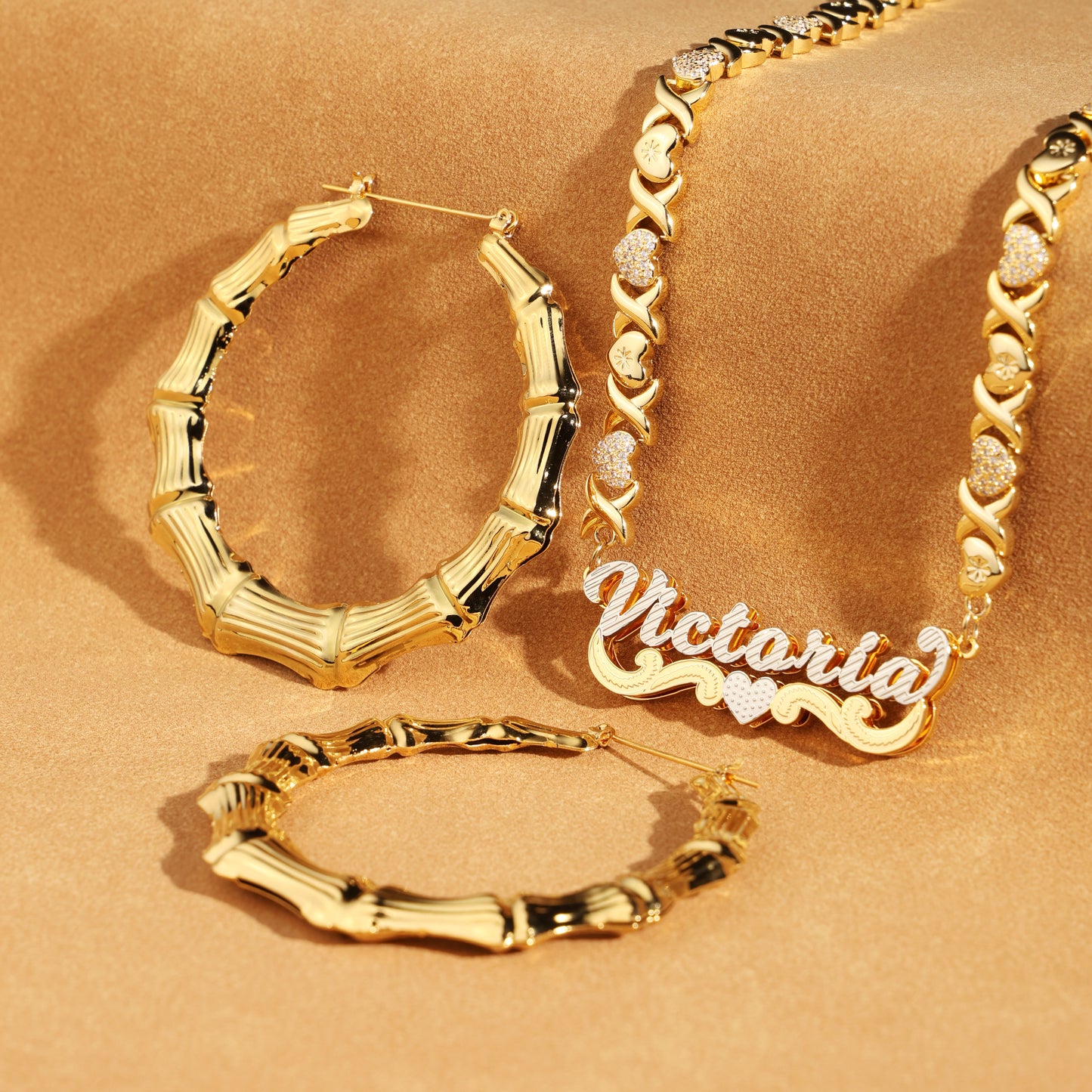 Customizable Luxury Diamond-Studded Gold Jewelry Set