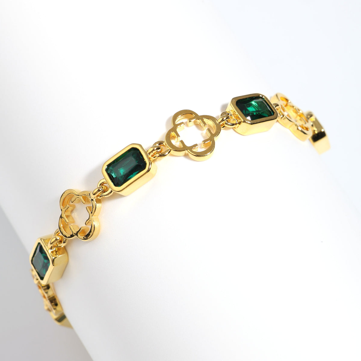 Green Gemstone Clover Necklace