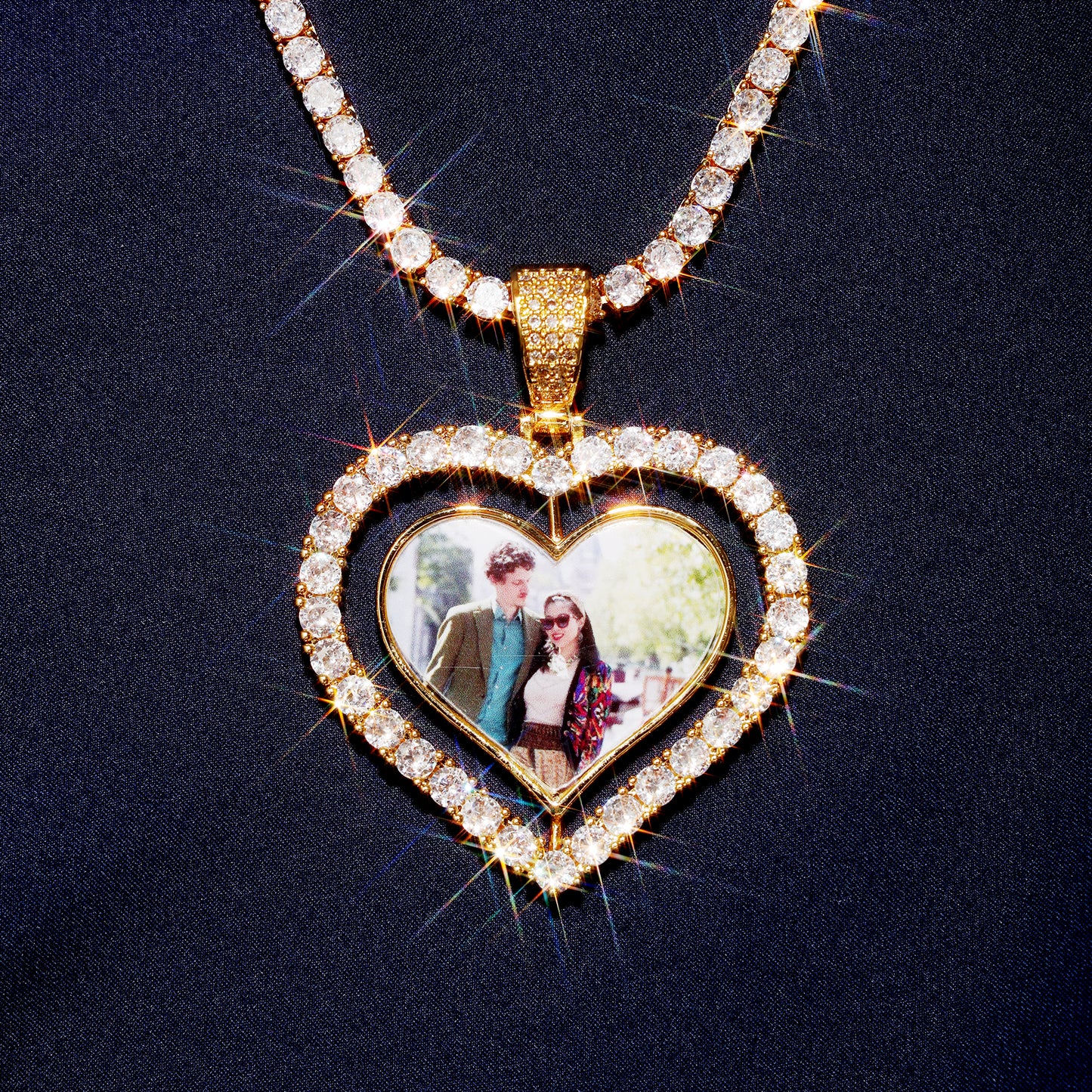 3D Heart Shaped Custom Rotating Picture Pendant