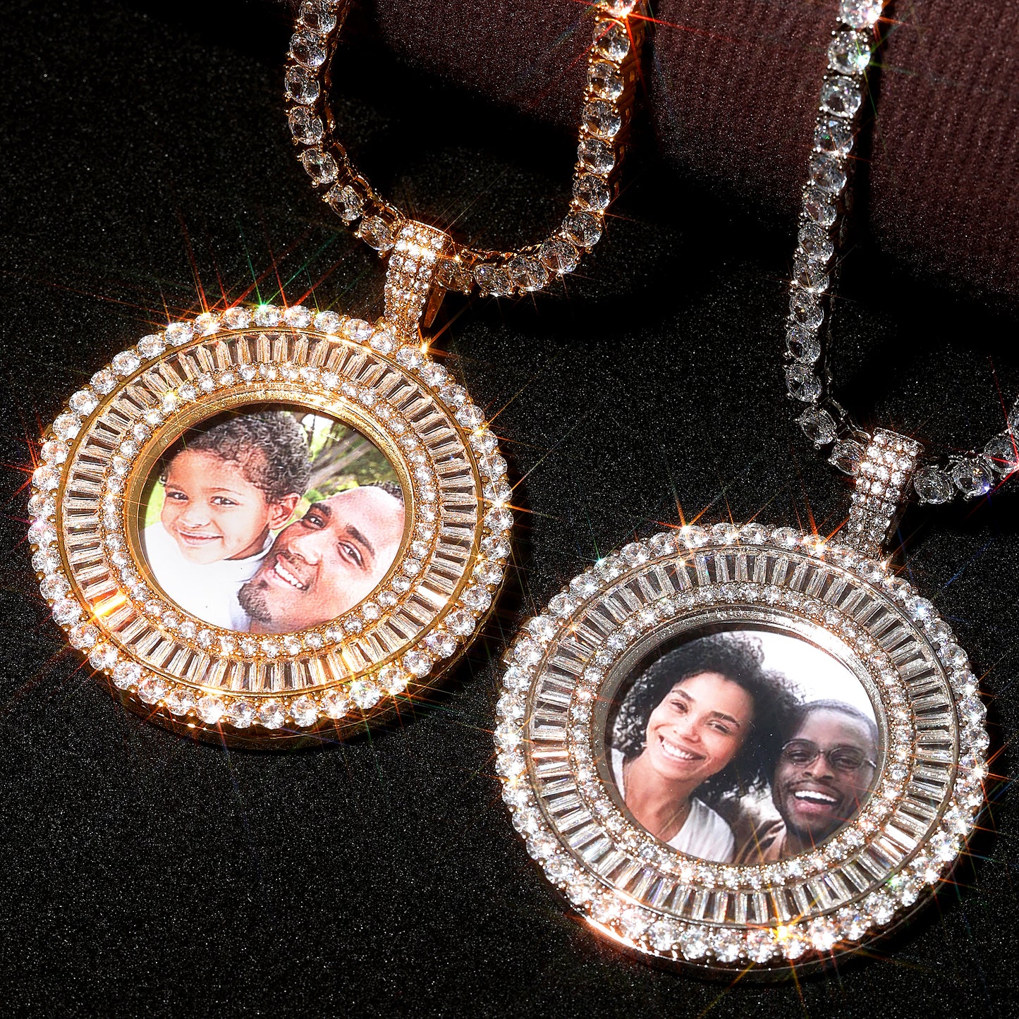 Family Photo Round Pendant