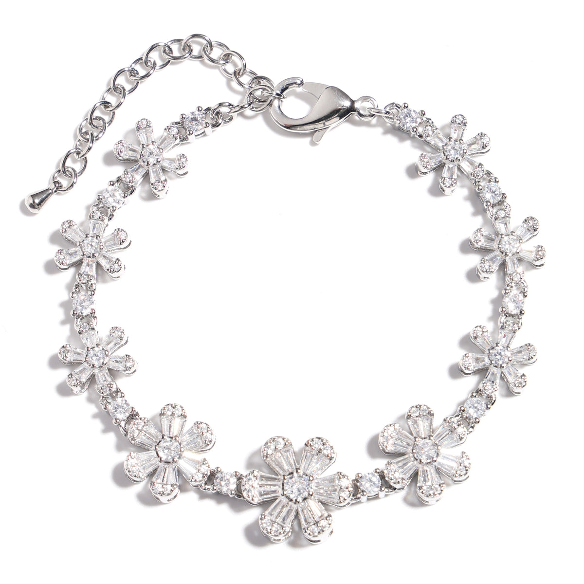 Starlight Blossom: Full-Pave Diamond Flower Necklace