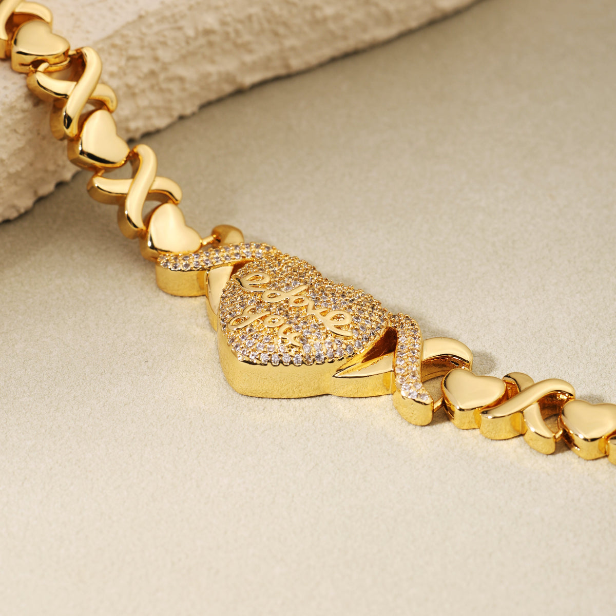 "LOVE YOU" Engraved Heart Pendant Bracelet