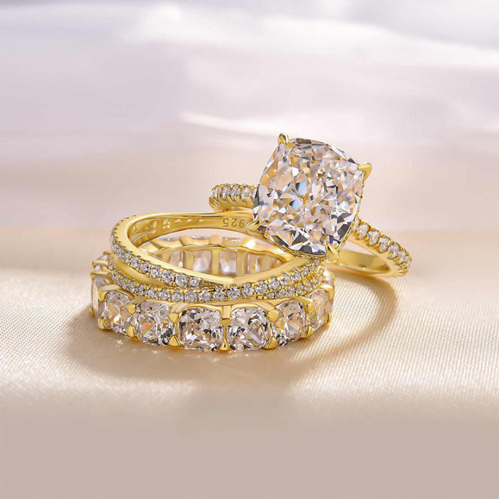 Gorgeous Cushion Cut 3 Pieces Ring Set