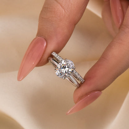 Dainty Oval Cut Wedding Ring Set