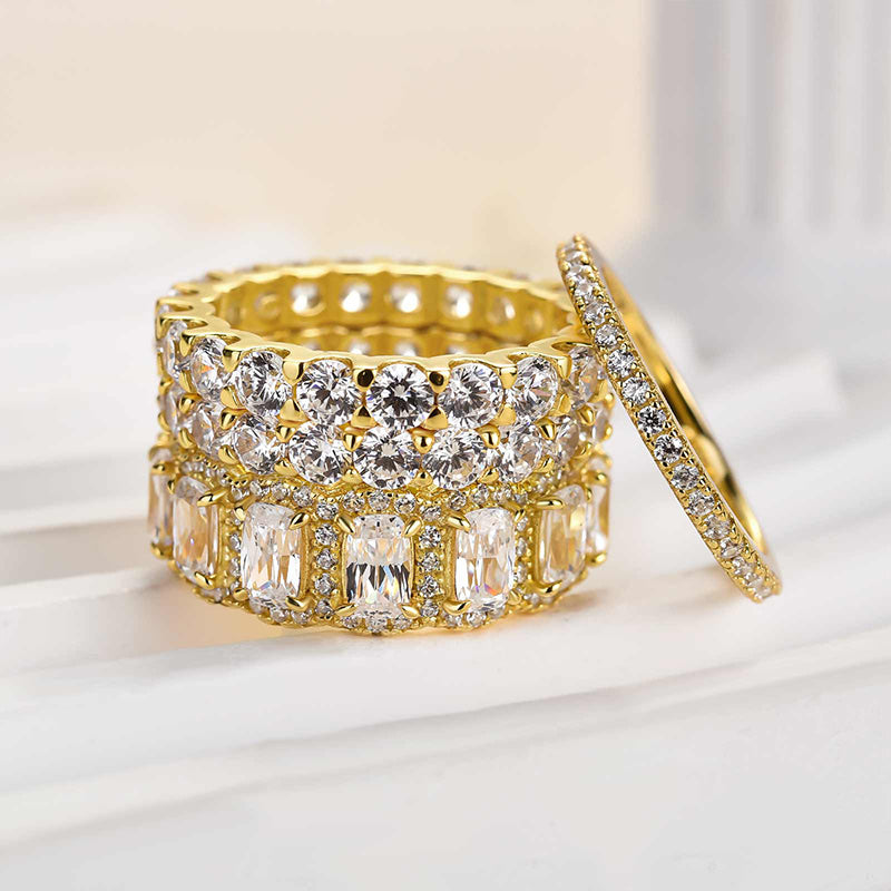 Luxurious Cushion Cut 4 Pieces Ring Set