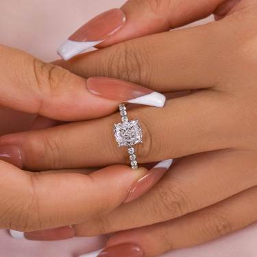 Exquisite 2.0 Carat Cushion Cut Ring