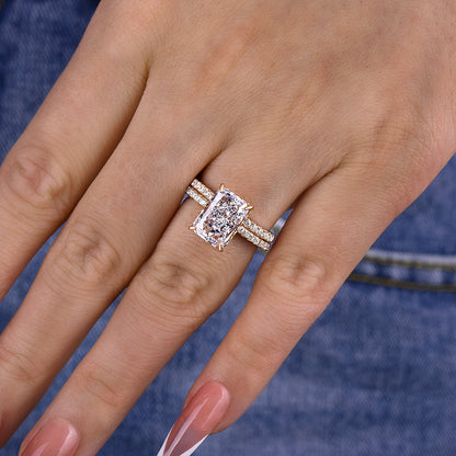 Gorgeous 3.5 Carat Radiant Cut  Ring Set