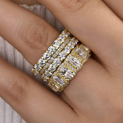 Luxurious Cushion Cut 4 Pieces Ring Set